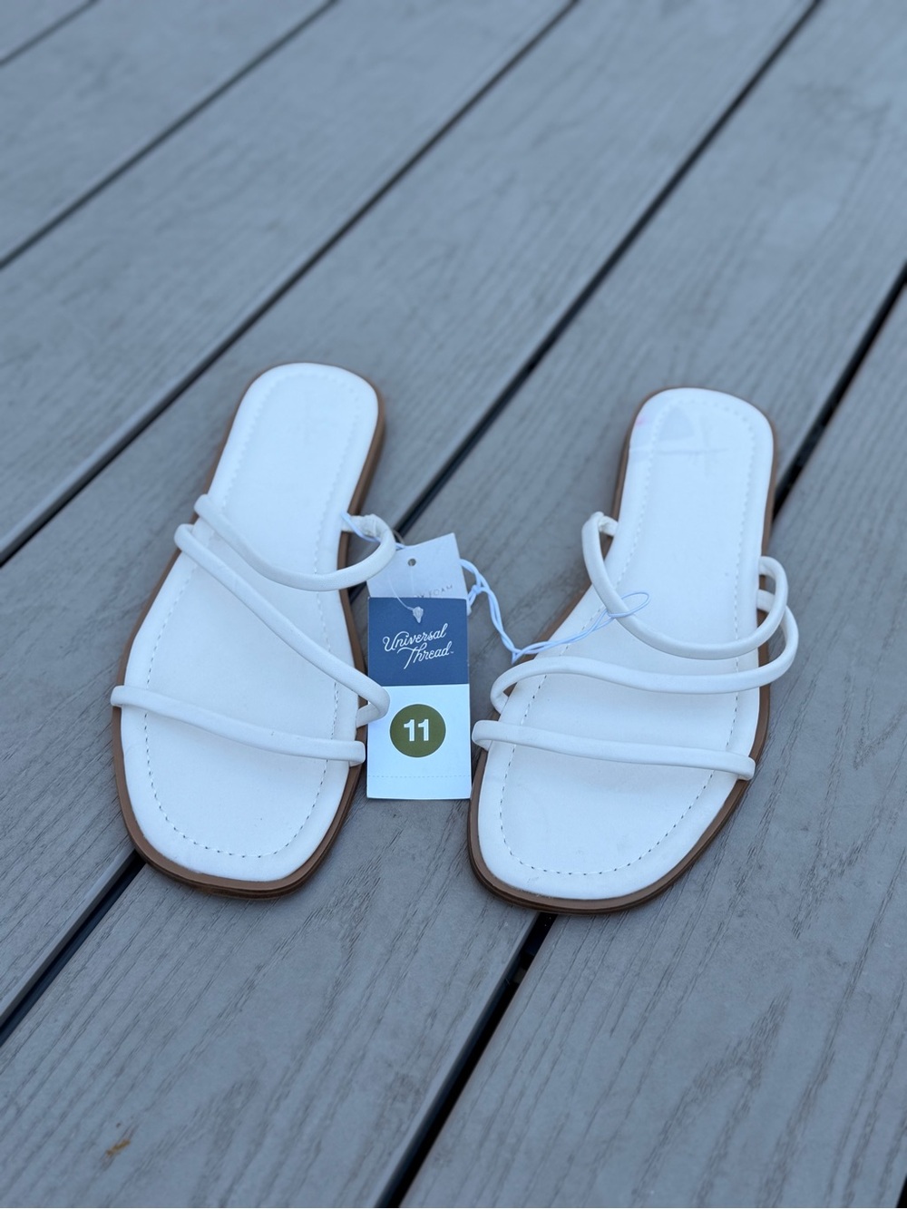 Universal Thread White Minimalist Strappy Slide Sandals